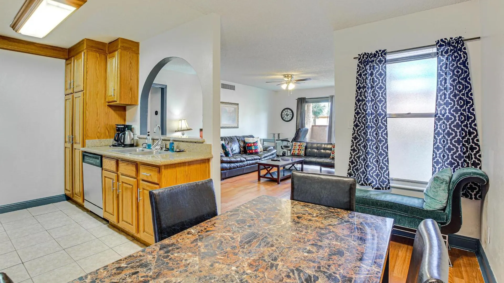 Apartamento Wfh-Friendly Las Vegas Condo 2 Mi To Strip!
